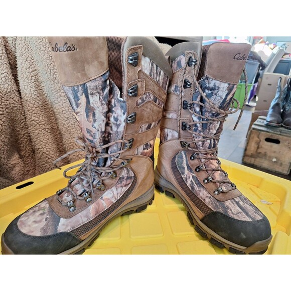 NEW Cabelas Mens - 14\